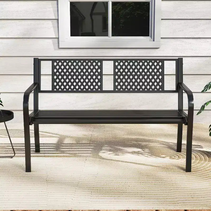 Banc d'extérieur Costway 50 pouces Banc de jardin avec dossier à motifs et accoudoirs incurvés