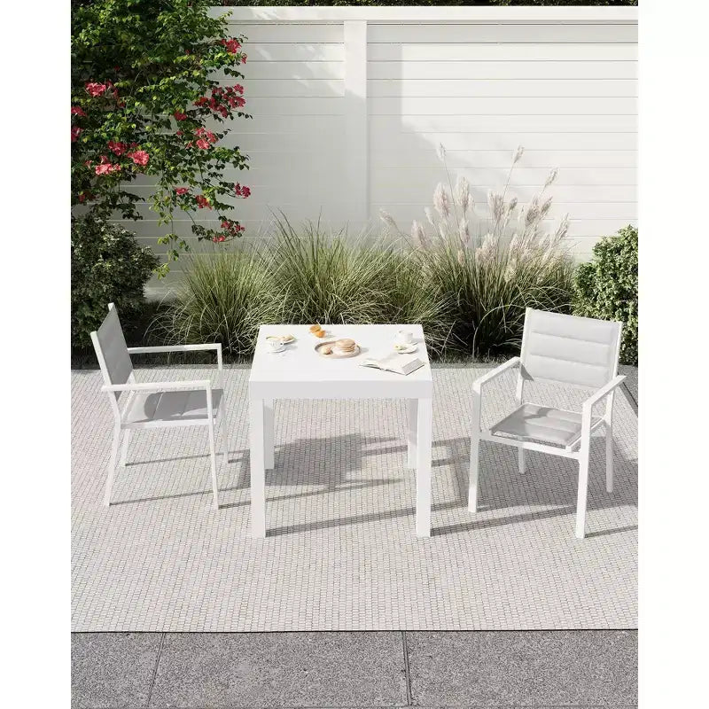 Aluminum Wood Grain Extendable Outdoor Dining Table - Rectangular, Rust-Resistant, Seats 6