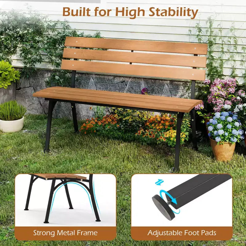 Causeuse de patio Costway en bois d'acacia avec cadre en métal robuste, dossier et assise à lattes Naturel + Noir