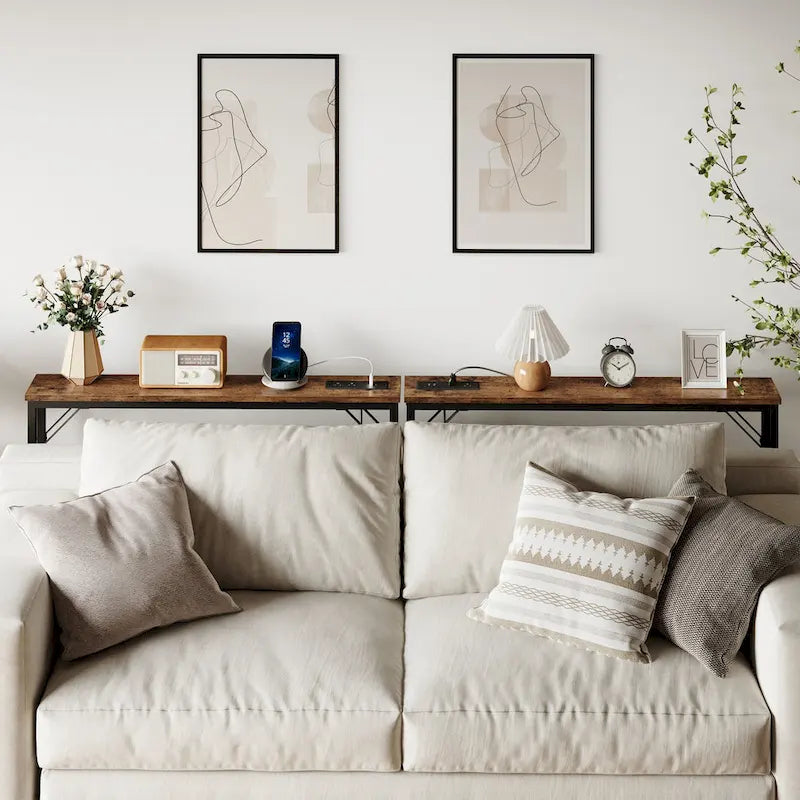 5.9 Table console étroite avec prises électriques