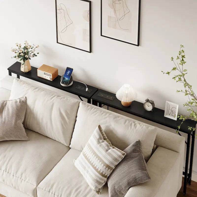5.9 Table console étroite avec prises électriques