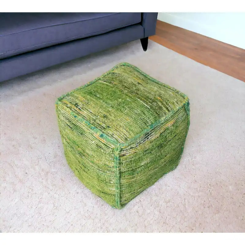 Pouff ottoman en cube en mélange de soie recyclée verte et coton 18 po