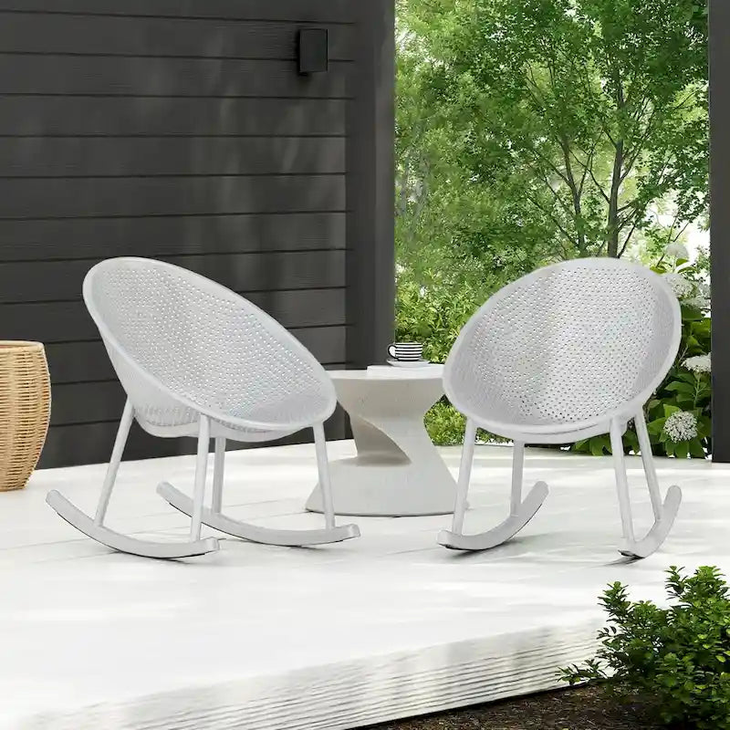 Fauteuil à bascule moderne du milieu du siècle en plastique, pieds en plastique avec siège perforé respirant en forme d'œuf pour usage intérieur/extérieur