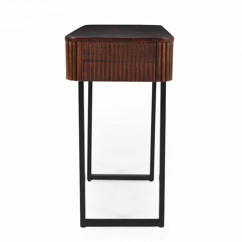 Table d'entrée en bois massif avec design cannelé, miel et noir