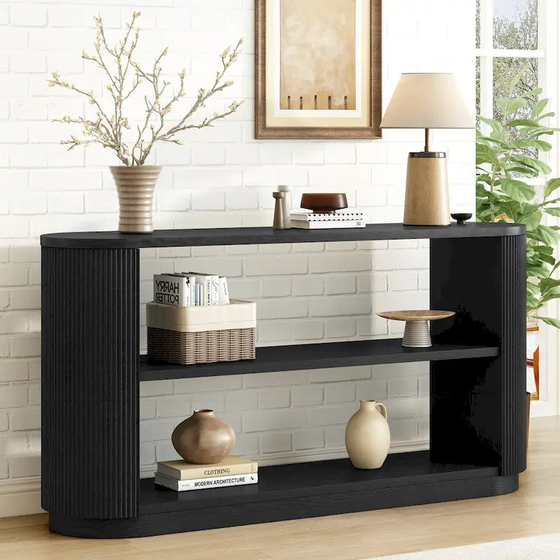 Console polyvalente mince avec étagère ouverte et grain de bois élégant pour le salon