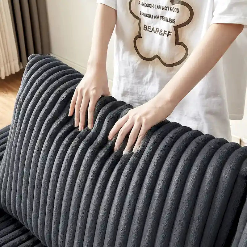 Causeuse 2 places en tissu gris foncé 71 avec accoudoir de rangement carré et port USB pour salon
