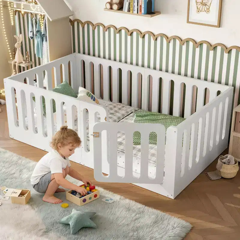 Lit de plancher Montessori double blanc avec barrières et porte – Bois massif, 1 enfant