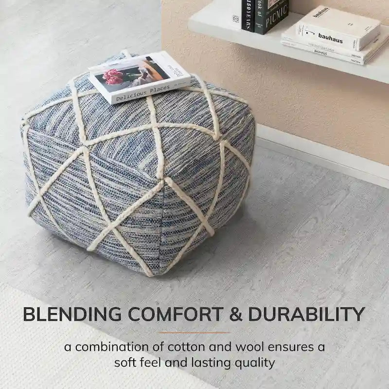 Jani Kirkwood Lake Pouf ottoman bleu 22 pouces - Repose-pieds fait main pour salon, chambre, chambre de bébé, chambre d'enfant