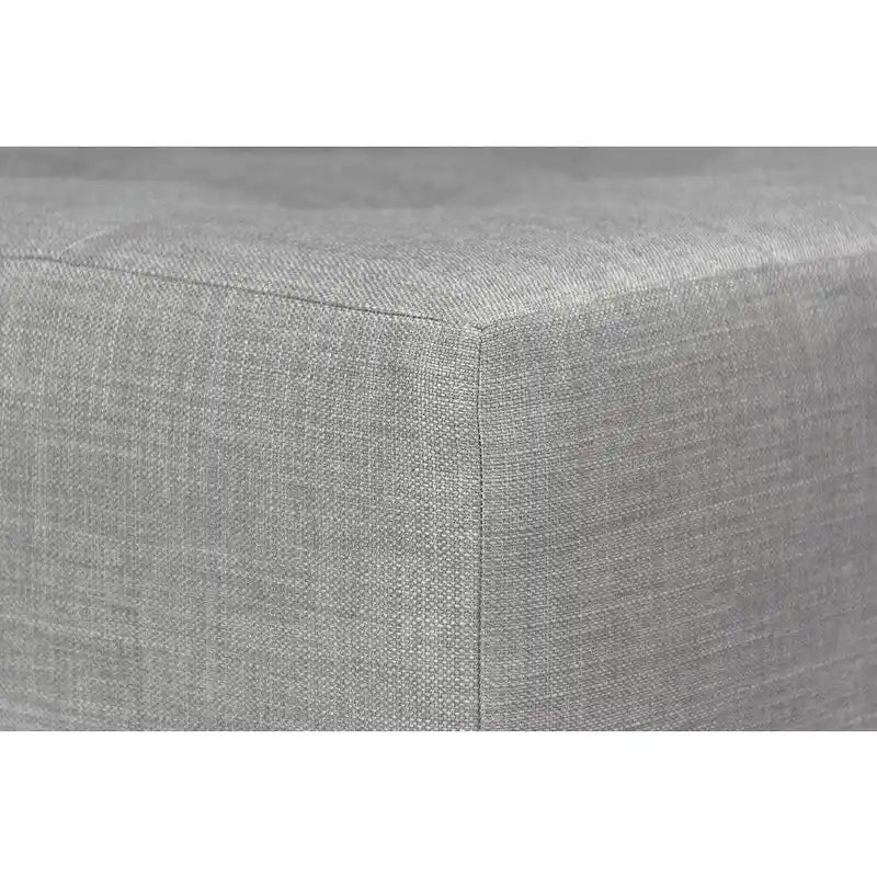 Ottoman ferme rembourré gris à boutons décoratifs capitonnés MAX Squared de MJL Furniture