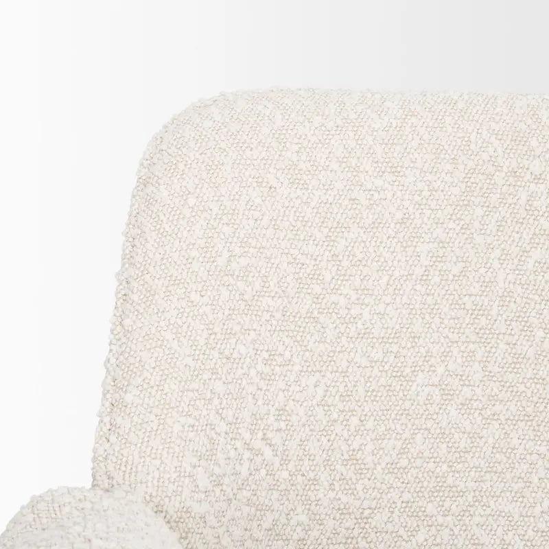 Chaise de salle à manger Brently avec tissu bouclé crème et pieds en métal noir mat