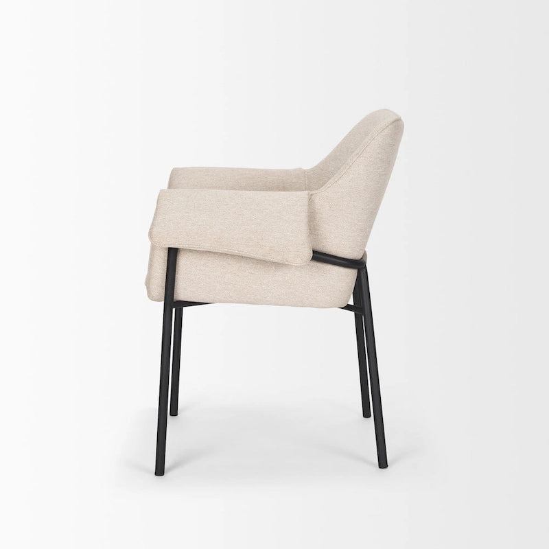 Chaise de salle à manger Brently avec tissu bouclé crème et pieds en métal noir mat