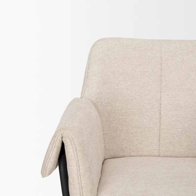 Chaise de salle à manger Brently avec tissu bouclé crème et pieds en métal noir mat