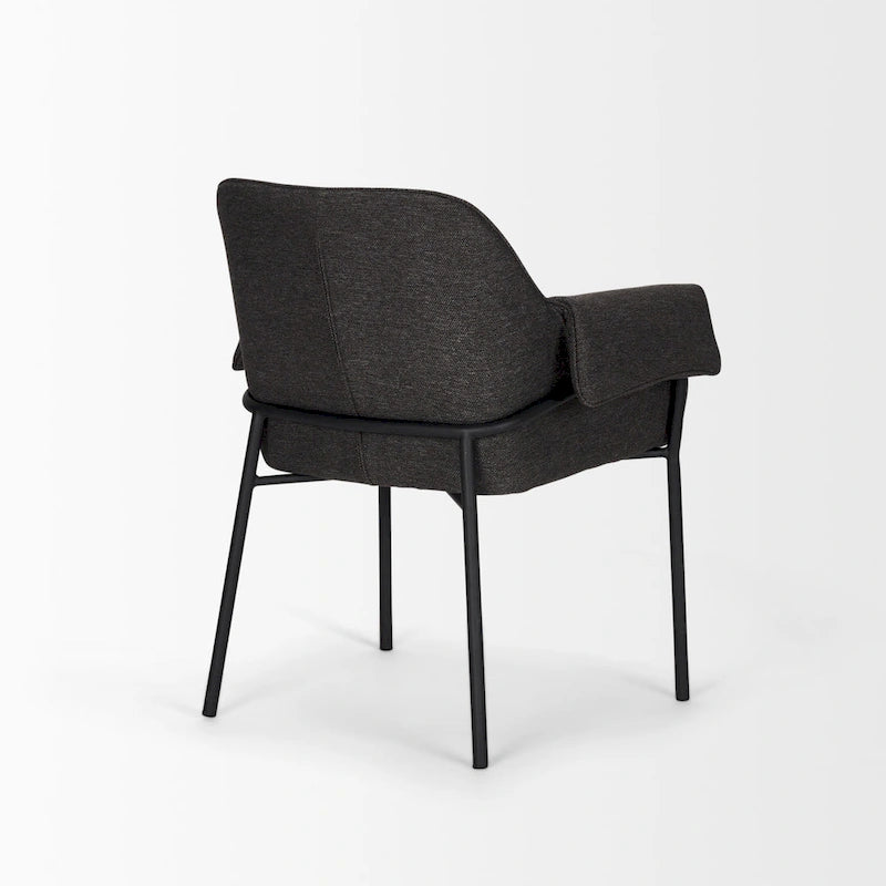 Chaise de salle à manger Brently avec tissu bouclé crème et pieds en métal noir mat
