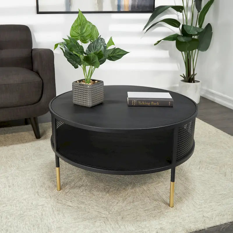 Table d'appoint ou table basse avec cadre géométrique en métal ouvert, 1 étagère, pieds dorés et décor Roche River noir