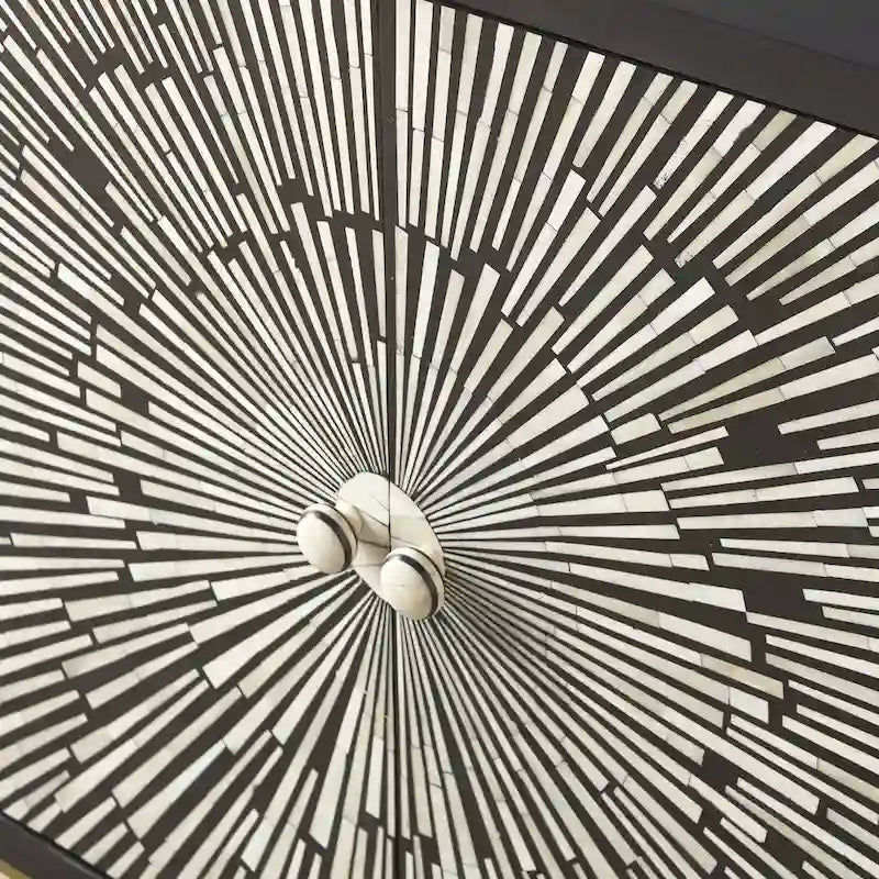 Meuble d'appoint 2 portes Sunburst Avon de Steve Silver