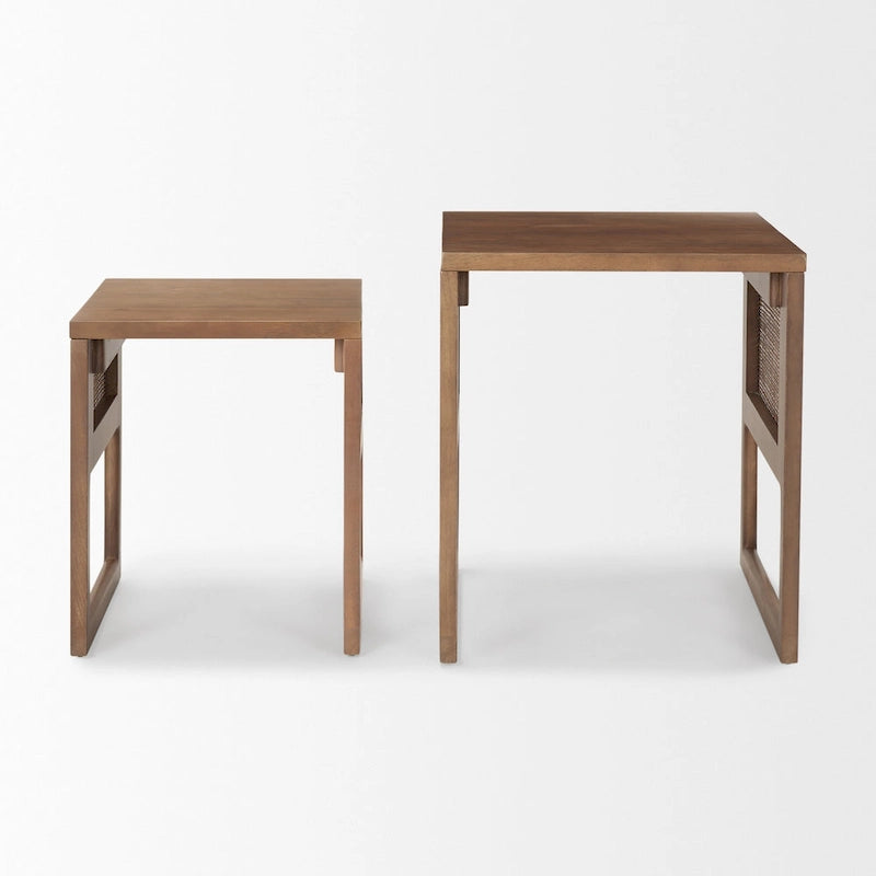 Tables d'appoint gigognes carrées en bois massif Grier avec accents en rotin (ensemble de 2) - 20L x 20l x 23H