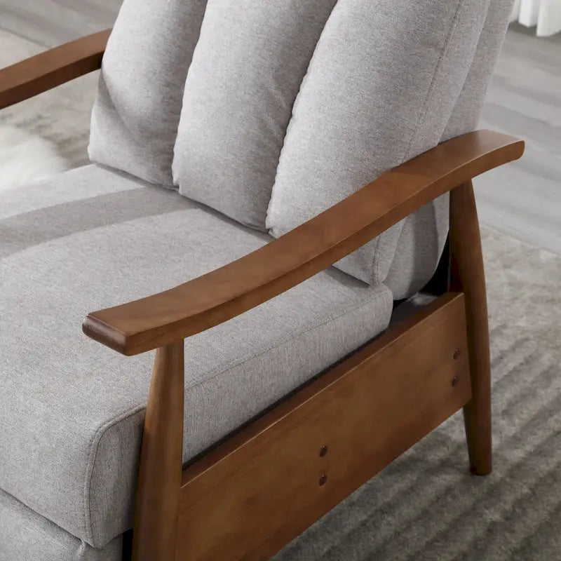 Fauteuil à accoudoirs en bois