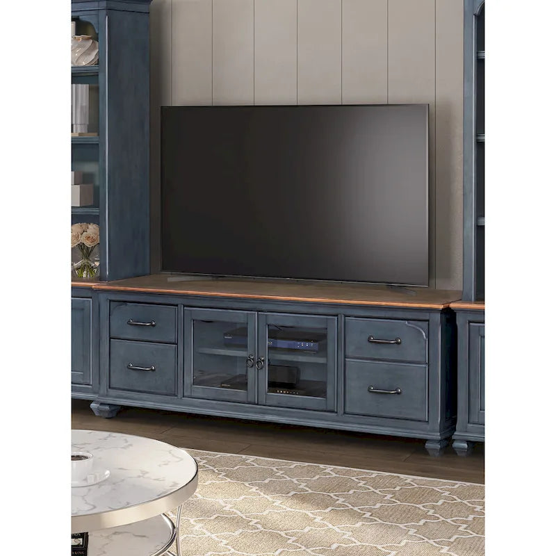 Meuble TV Bridgevine Home Americana 84 po pour téléviseurs jusqu'à 90 po, aucun assemblage requis, fini bleu velours côtelé