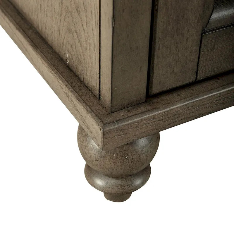Table d'appoint taupe poudré style ferme Americana