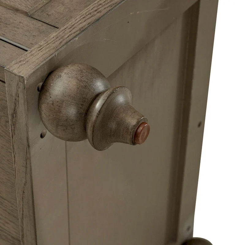 Table d'appoint taupe poudré style ferme Americana
