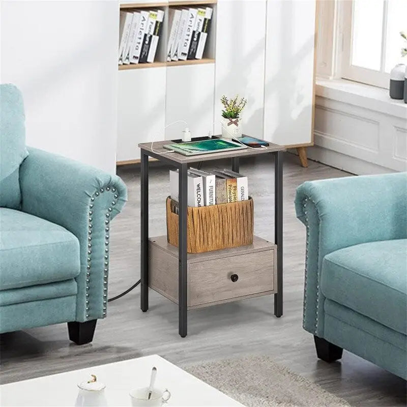 Table d'appoint avec station de recharge - 11,8P x 15,7L x 23,6H