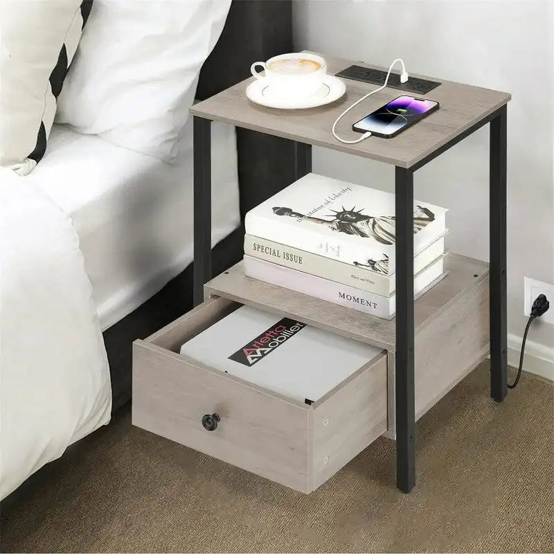 Table d'appoint avec station de recharge - 11,8P x 15,7L x 23,6H