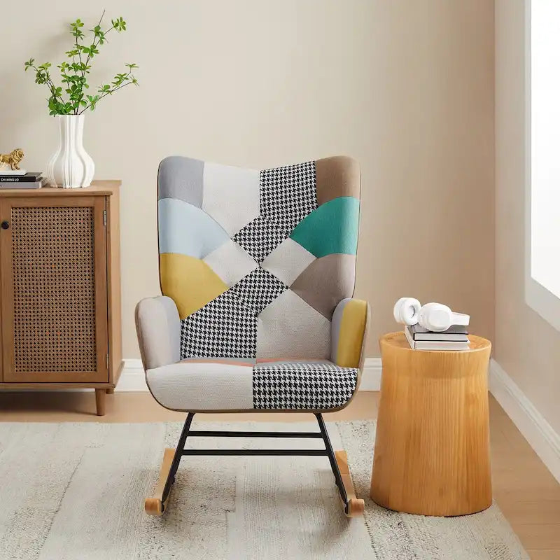 Fauteuil à bascule de crèche en lin matelassé VANOMi 25.2 Wide French Patchwork avec pieds en bois