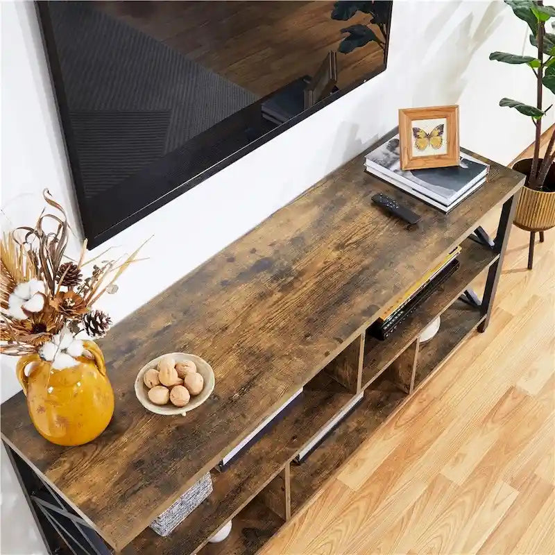 Meuble TV industriel Yaheetech 65 pouces avec 5 placards de rangement pour TV