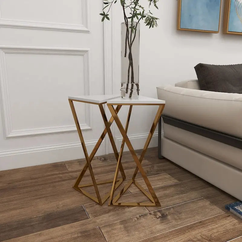 Tables d'appoint en métal avec plateau en marbre – Lot de 2 dorées – Roche River Decor